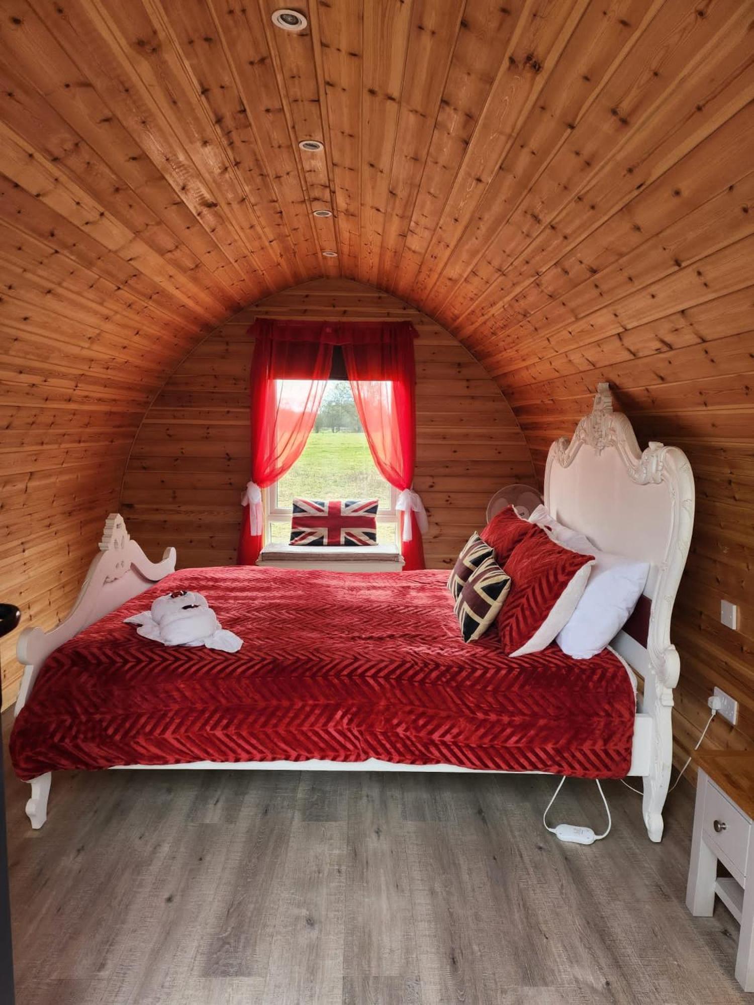 Thompson Hall Retreat Екстериор снимка